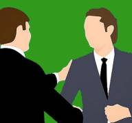 Tips Mendapat Perhatian dan Disukai Pimpinan Secara Profesional